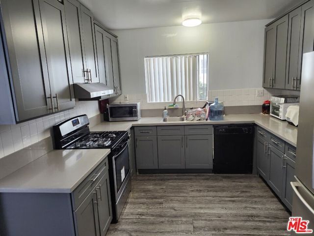 417 S Wilton Place, Los Angeles, CA 90020