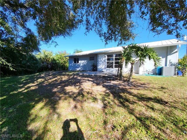 6143 Hester AVE, Fort Myers, FL 33905