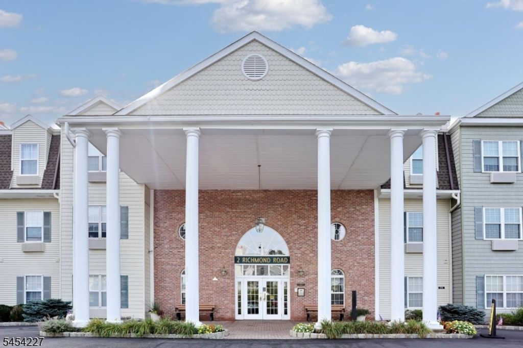 2 Richmond Roadsuite222 222, West Milford Twp., NJ 07480 — photo 2