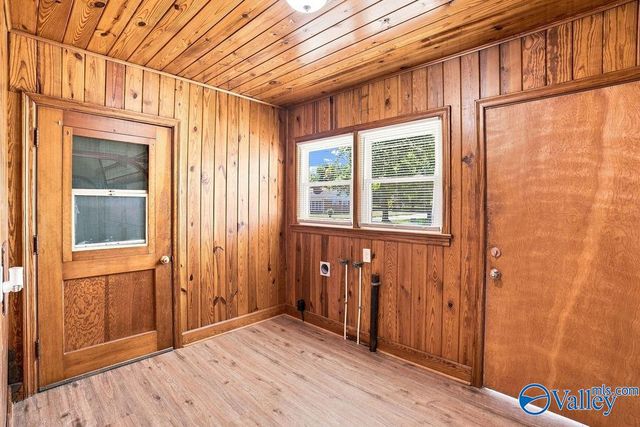 1006 E Forrest Street, Athens, AL 35611