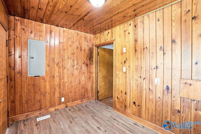 1006 E Forrest Street, Athens, AL 35611