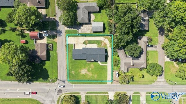 1006 E Forrest Street, Athens, AL 35611