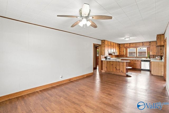 1006 E Forrest Street, Athens, AL 35611