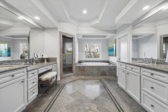 28 Hackberry Lane A, Houston, TX 77027