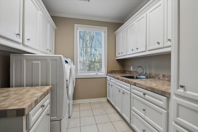 28 Hackberry Lane A, Houston, TX 77027