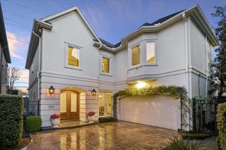 28 Hackberry Lane A, Houston, TX 77027