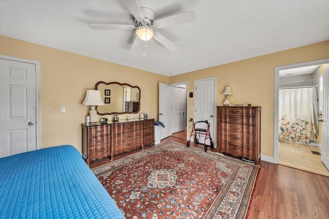 1089 Marie DR, Huddleston, VA 24104