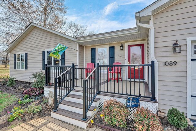 1089 Marie DR, Huddleston, VA 24104