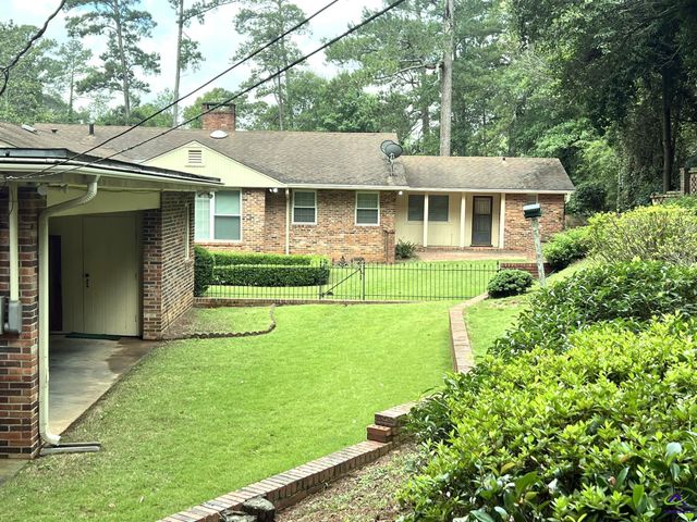 1855 Waverland Drive, Macon, GA 31211
