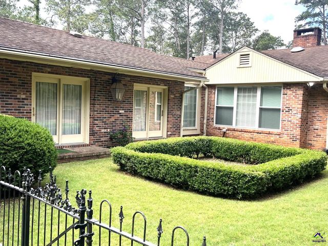 1855 Waverland Drive, Macon, GA 31211