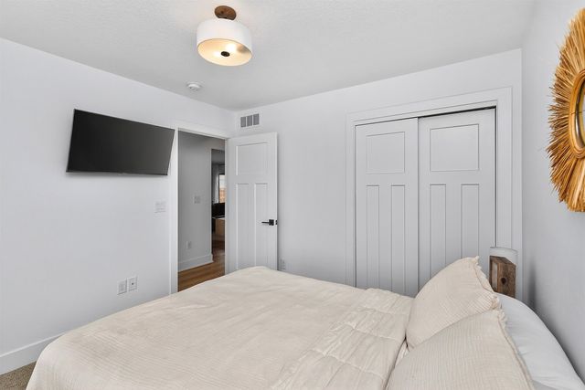 509 Sycamore Street, Dallas Center, IA 50063