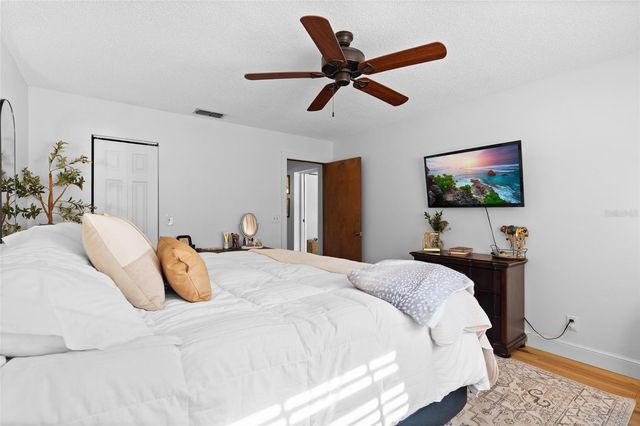 5768 CALAIS BOULEVARD N 2, St Petersburg, FL 33714