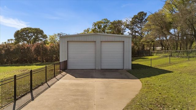 17636 County Road 2195, Whitehouse, TX 75791