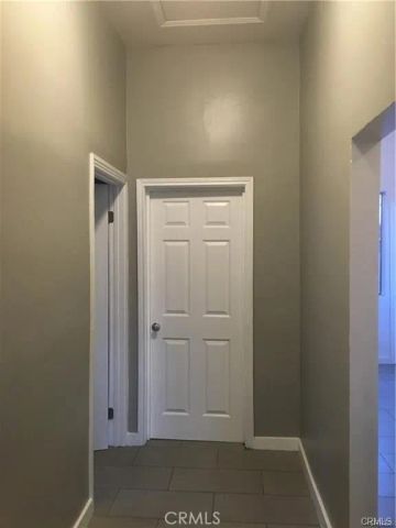 4354 Compton, Los Angeles, CA 90011