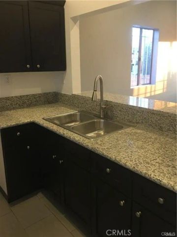 4354 Compton, Los Angeles, CA 90011