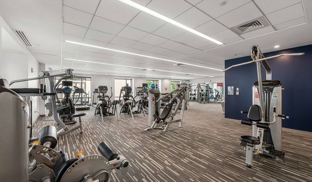 99 Kneeland St 909, Boston, MA 02111