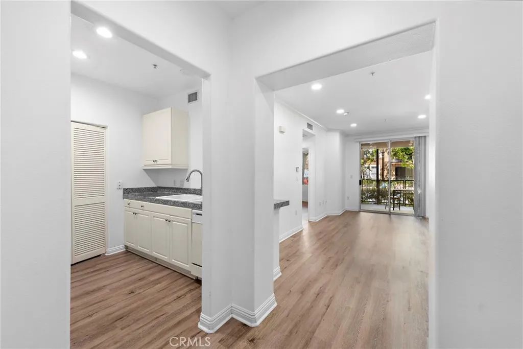 3131 Watermarke, Irvine, CA 92612