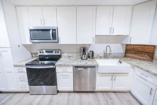 745 east bradley Avenue 11, El Cajon, CA 92021