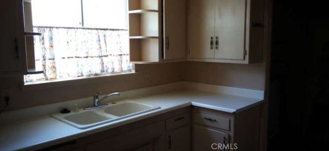 45417 11th Street West, Lancaster, CA 93534