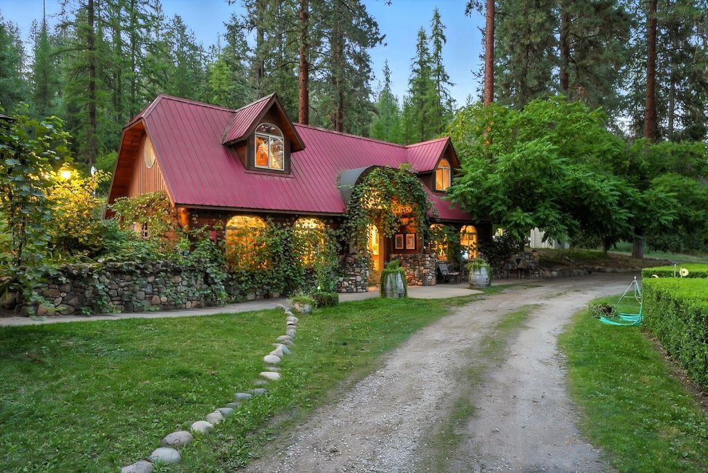 3752 Vineyard Way, Kettle Falls, WA 99141 photo 11