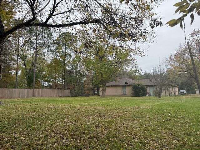 18303 Anne Drive, Webster, TX 77058