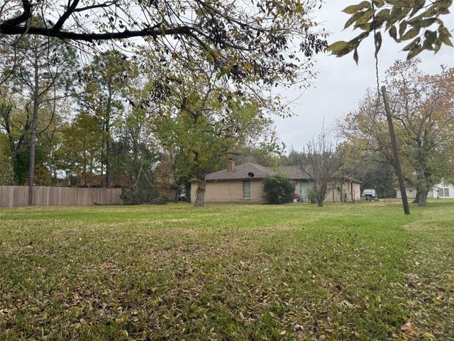 18303 Anne Drive, Webster, TX 77058
