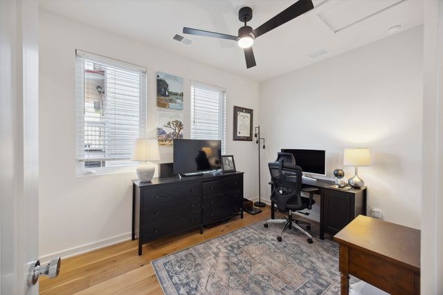 14 F Street B, Charleston, SC 29403