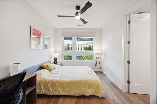 14 F Street B, Charleston, SC 29403