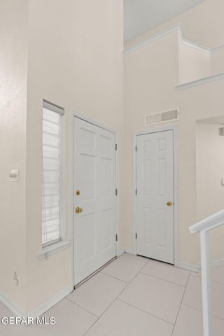 1425 RAINBOW RIDGE Drive, El Paso, TX 79912