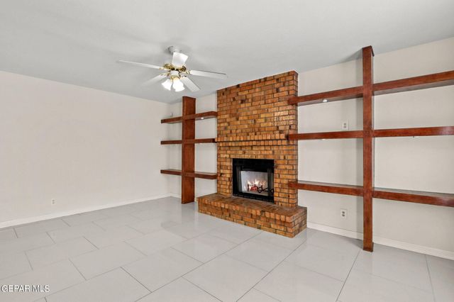 1425 RAINBOW RIDGE Drive, El Paso, TX 79912