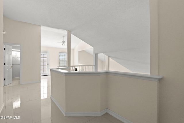 1425 RAINBOW RIDGE Drive, El Paso, TX 79912