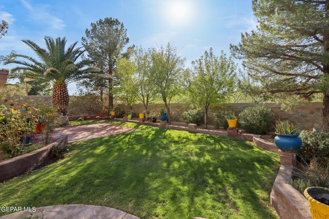 1425 RAINBOW RIDGE Drive, El Paso, TX 79912