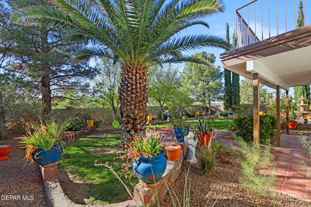 1425 RAINBOW RIDGE Drive, El Paso, TX 79912