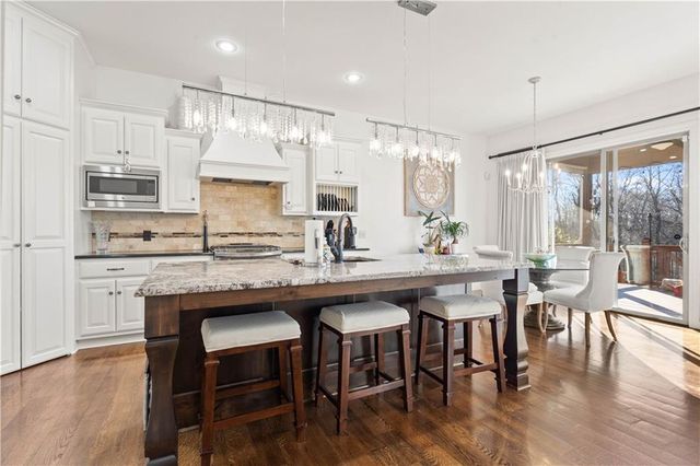 5405 NW 94th Street, Kansas City, MO 64154