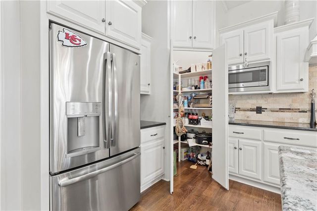 5405 NW 94th Street, Kansas City, MO 64154