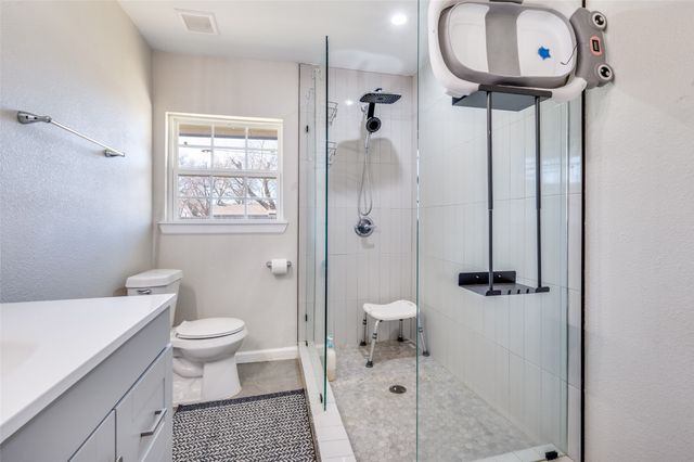 13803 Stardust Lane, Dallas, TX 75234