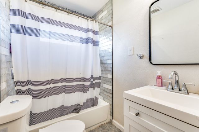 13803 Stardust Lane, Dallas, TX 75234