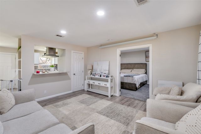 13803 Stardust Lane, Dallas, TX 75234