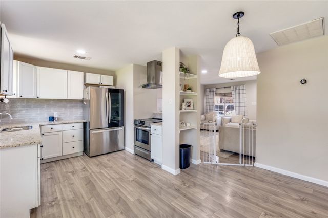 13803 Stardust Lane, Dallas, TX 75234