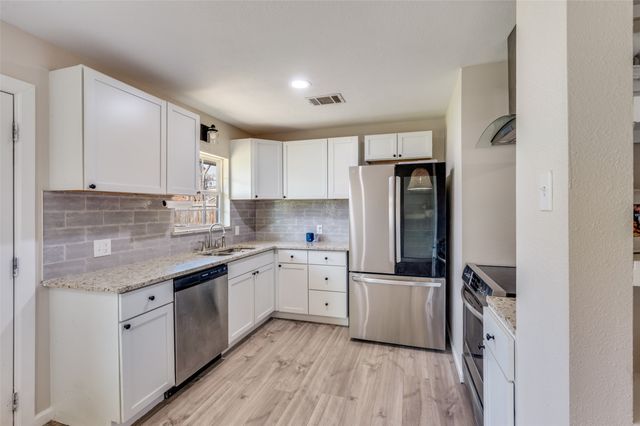 13803 Stardust Lane, Dallas, TX 75234