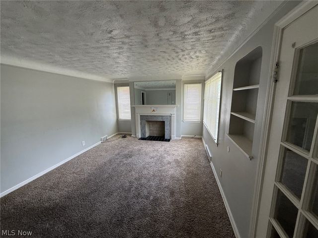 411 E 264th Street, Euclid, OH 44132