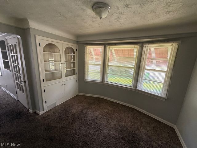 411 E 264th Street, Euclid, OH 44132