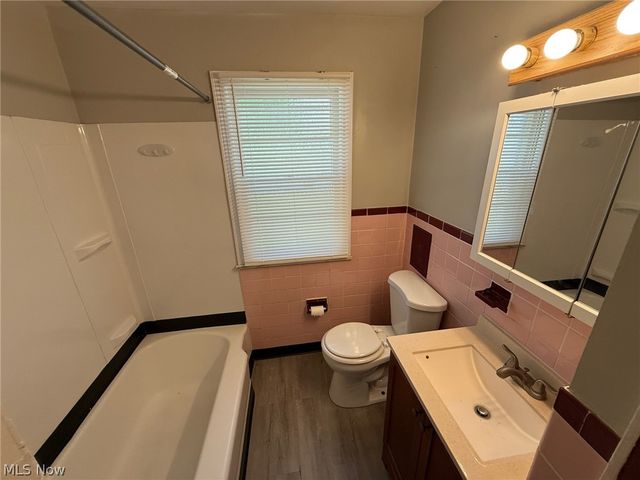 411 E 264th Street, Euclid, OH 44132