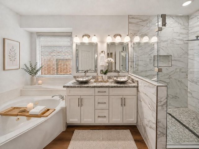 1123 Summer Brook, Sugar Land, TX 77479