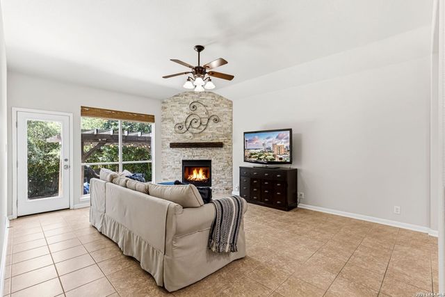 1770 Heavens Peak, San Antonio, TX 78258