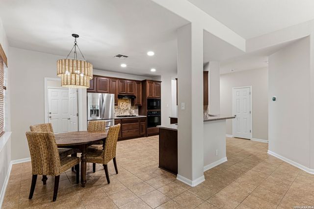 1770 Heavens Peak, San Antonio, TX 78258