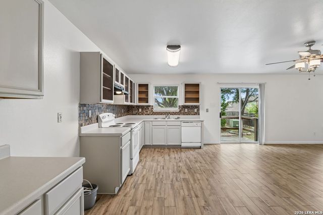 8807 Shaenwest, San Antonio, TX 78254