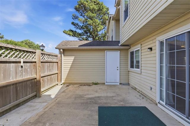 5207 Calico CT, Virginia Beach, VA 23464