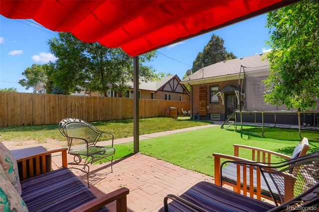 2810 Dahlia Street, Denver, CO 80207