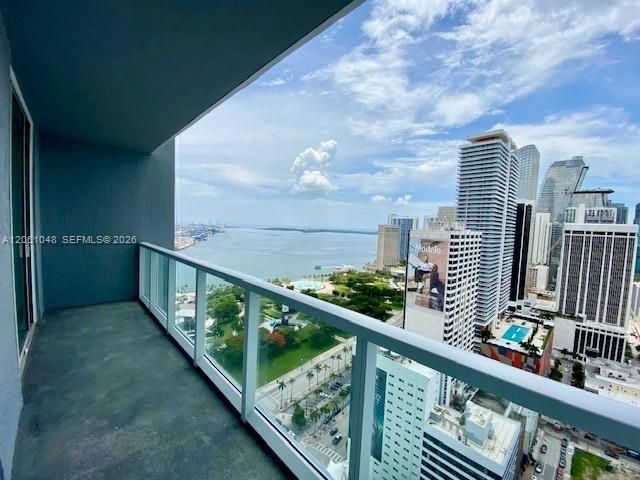 244 Biscayne Boulevard 3307, Miami, FL 33132